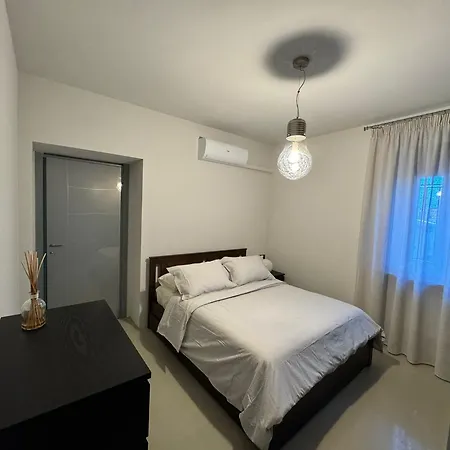 Le Tre Ca', Ca' Cecilia, Ca' Nina, Ca' Vittoria